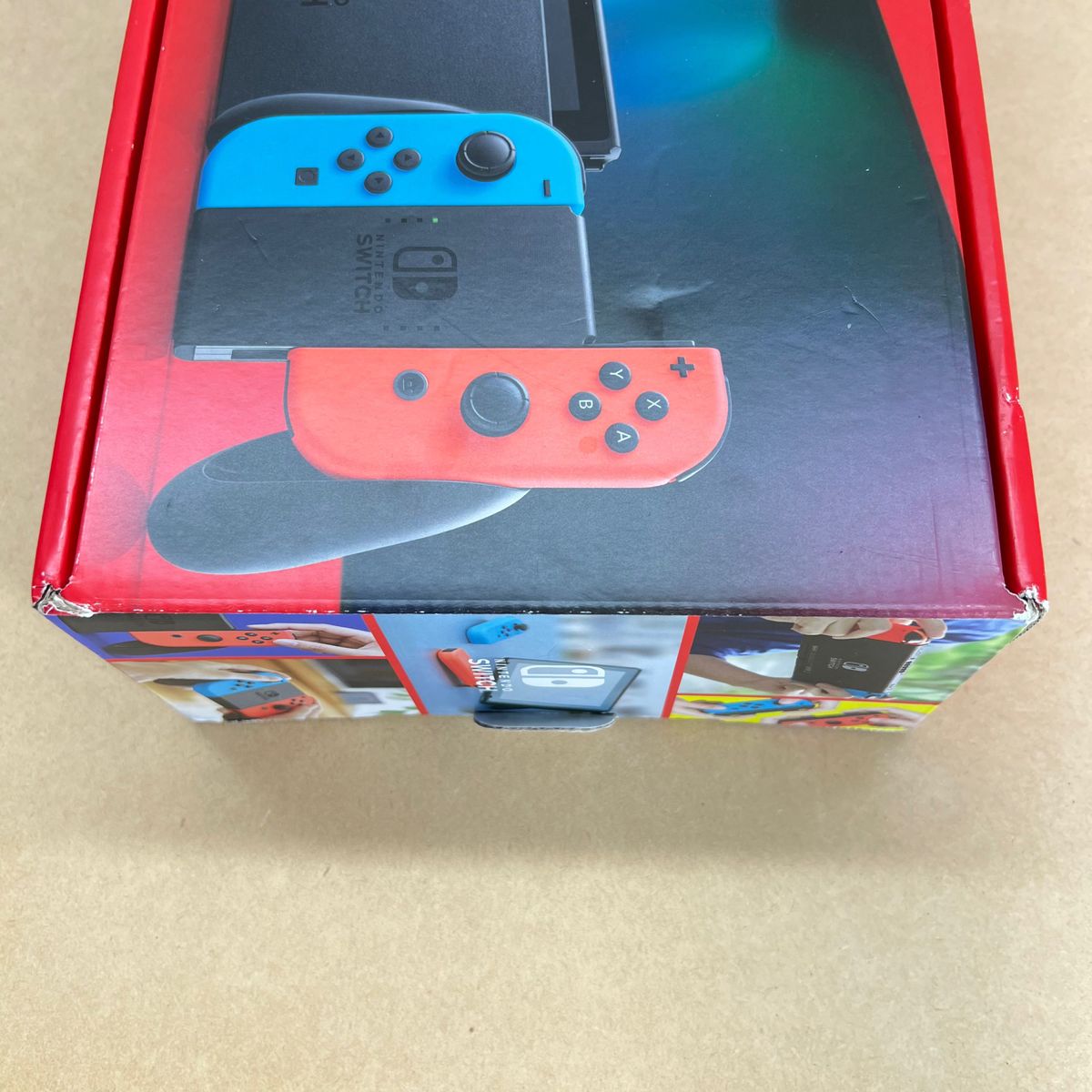 Switch》新型 ネオンブルー・ネオンレッド 2022年製 付属品完品 Switch》新型 ネオンブルー・ネオンレッド 2022年製 付属品完品