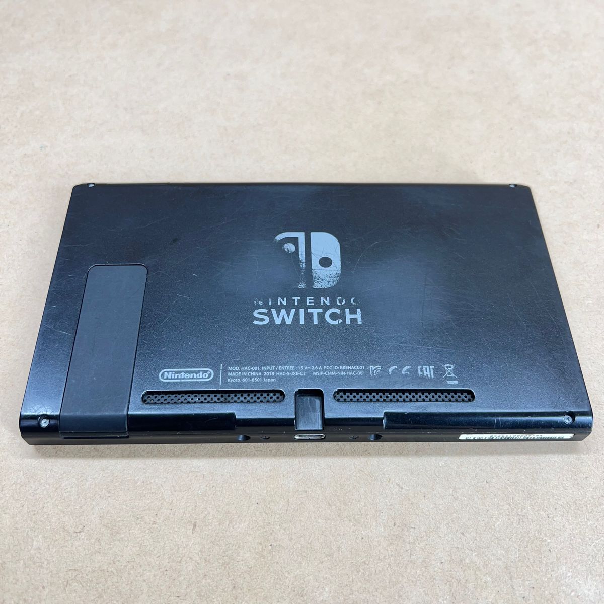 画面ヤケあり】《Switch》初期型 本体のみ 2018年製 画面ヤケあり】《Switch》初期型 本体のみ 2018年製