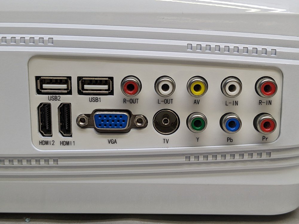 LESHP LEDプロジェクター HDMIケーブル付属 ホームシアター パソコン/スマホ/タブレット/ゲーム機など接続可能 USB/SDカード/HDMI/AV/VGA_画像5