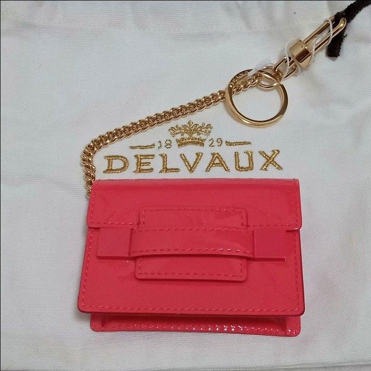 新品 DELVAUX 希少 デルヴォー ミニバッグチャーム キーホルダー 新品 DELVAUX 希少 デルヴォー ミニバッグチャーム キーホルダー