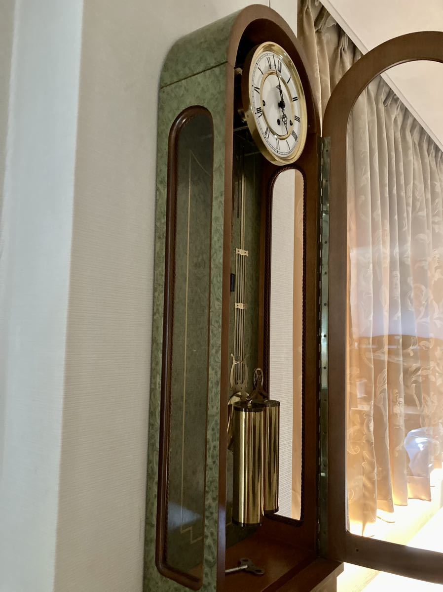 柱時計　Ｌａｕｒｉｓ　ローリス　緑色　高さ1０９センチ　ゼンマイ　ネジ付　早まります　　_画像6