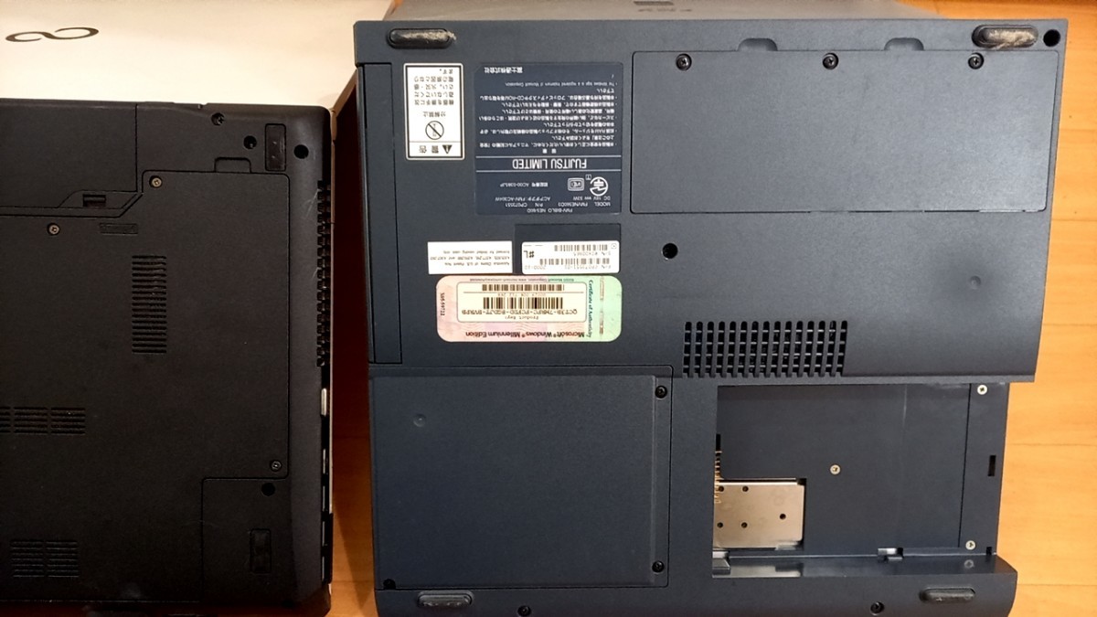 NEC PC-LL800KG FUJITSU LIFEBOOK AH42/J FMVNE560D3 ノートパソコン3台　まとめて　ジャンク_画像4