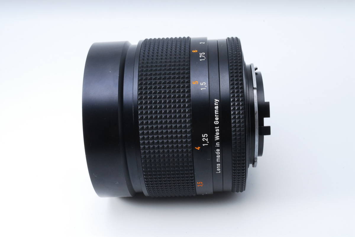 【極美品】Carl Zeiss Planar T* 85mm F1.4 AEG カールツァイス プラナー contax コンタックス カビ・クモリなし_画像5