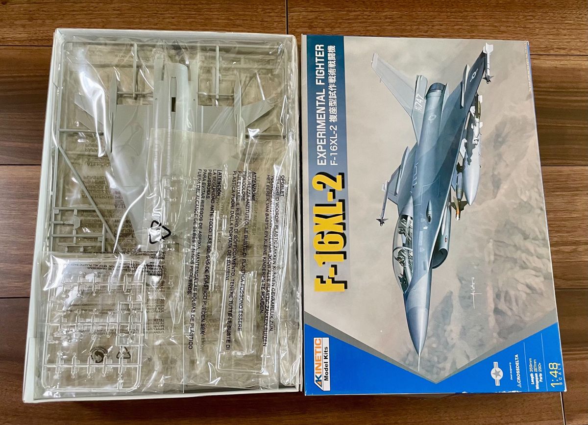 F-16XL2 複座型 試作戦術戦闘機 （1/48スケール KNE48086）