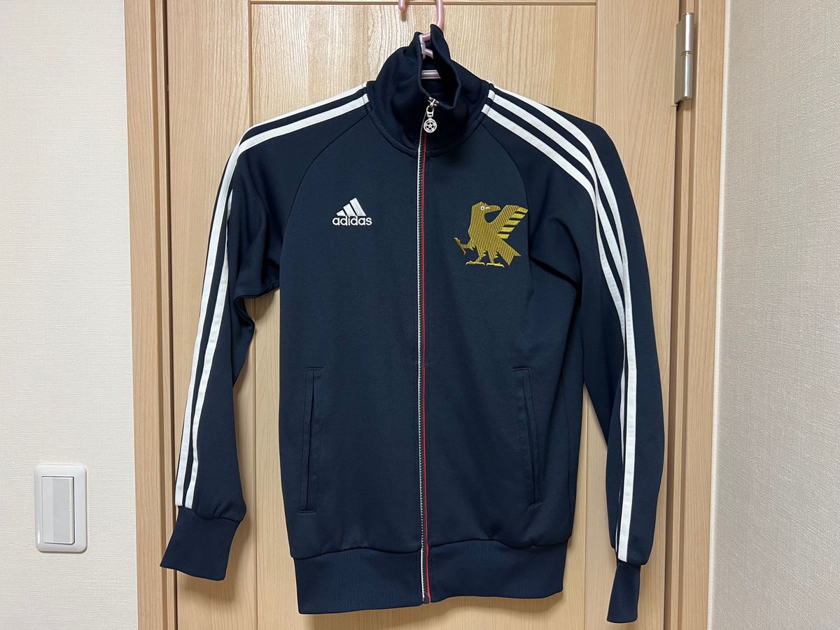 adidas トラックジャケット サッカー日本代表 八咫烏 ジャージ adidas トラックジャケット サッカー日本代表 八咫烏 ジャージ