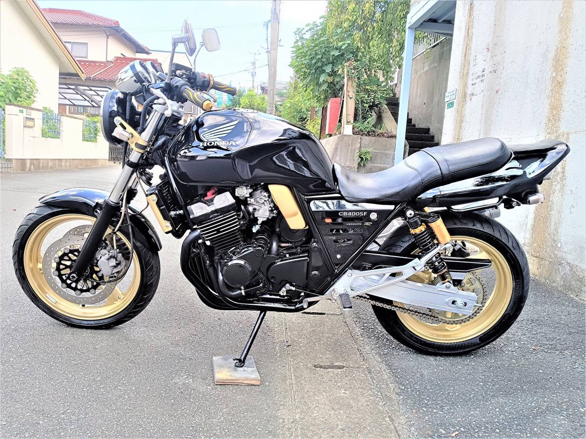  ☆ ホンダ CB400SF　☆ NC31 超レアなバージョンＲ！ オールウレタンペイントフルレストア！（ゼファー CBX CBR FX GSX 旧車 ） _ミラー・グリップ・クーラント新品交換！