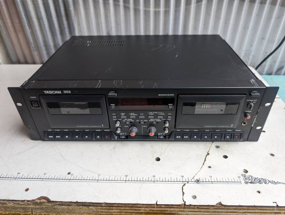 S:TASCAM　302 業務用　Wカセットレコーダー　タスカム　ジャンク品_画像1