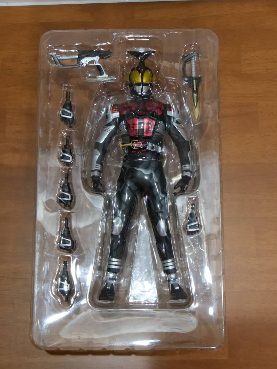 仮面ライダーカブト ダークカブト プロジェクトBM! PROJECT BM! メディコム・トイ バンダイ RAH DARK KABUTO_画像3