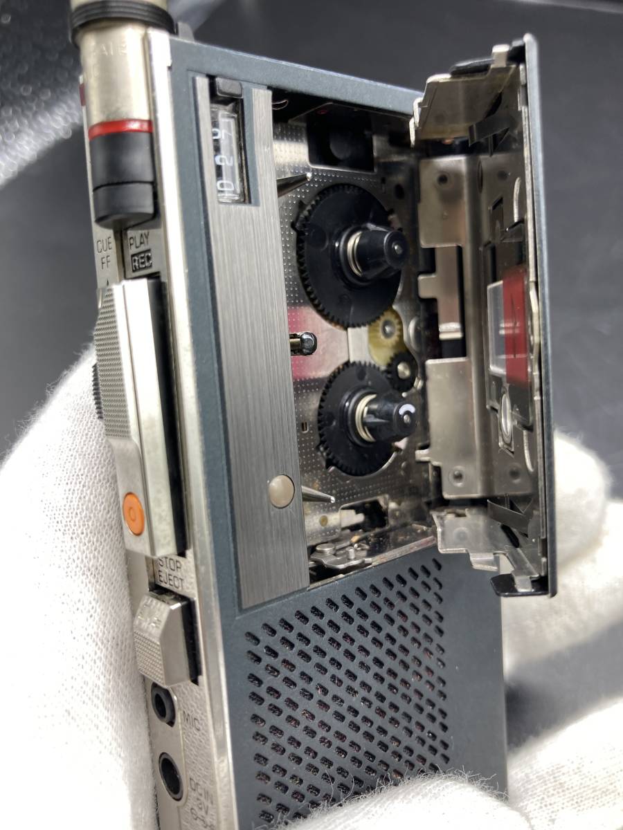 【1166】ナショナル RN-Z10 マイクロカセット レコーダー ケース付き 動作未確認 ジャンク_画像3