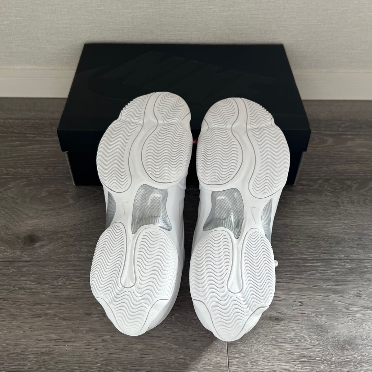 【28.5cm／未使用】Supreme Nike Air Zoom Courtposite White