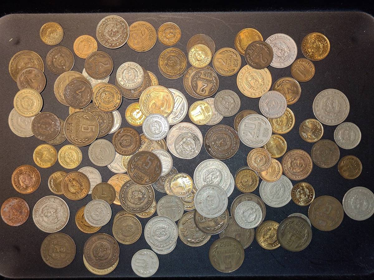 【1円スタート】ブルガリア人民共和国　レフ硬貨　おまとめ　約0.2㎏_画像1