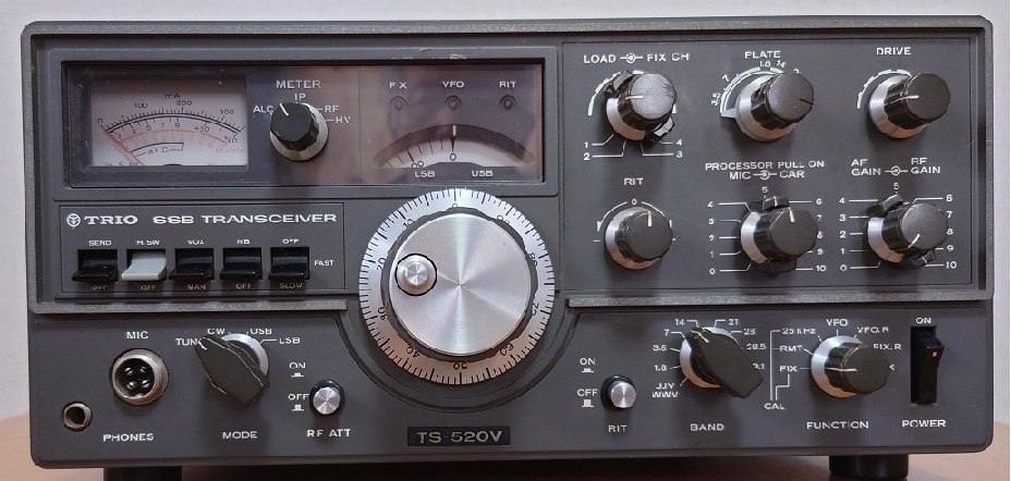 TRIO TS-520V_画像1