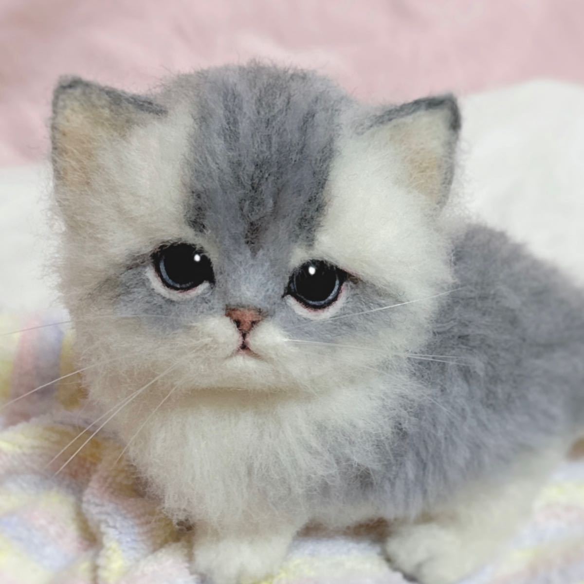nenneco. チンチラシルバー 子猫 羊毛フェルト ハンドメイド nenneco. チンチラシルバー 子猫 羊毛フェルト ハンドメイド