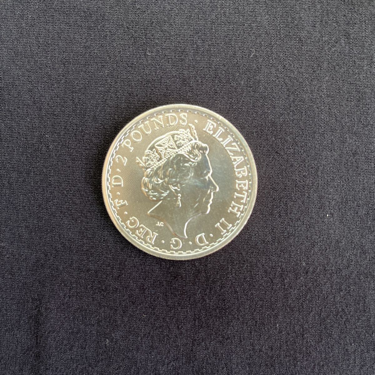 イギリス ブルタニア 銀貨 1オンス 10枚おまとめ_画像2