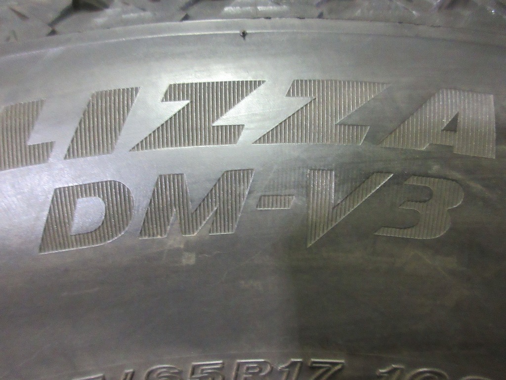 BRIDGESTONE DM-V3 225/65R17 4本 No.3902上 スタッドレス 冬タイヤ 80～90％残溝_画像8