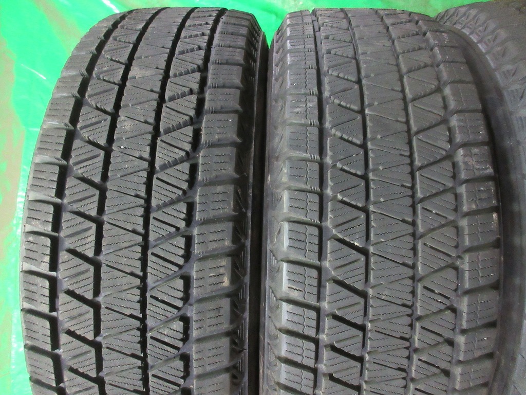 BRIDGESTONE DM-V3 225/65R17 4本 No.3902上 スタッドレス 冬タイヤ 80～90％残溝_画像2