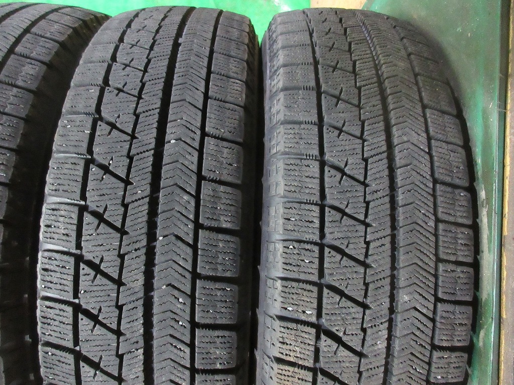 BRIDGESTONE VRX 155/65R14 4本 No.4052上 スタッドレス 冬タイヤ 70％残溝_画像3