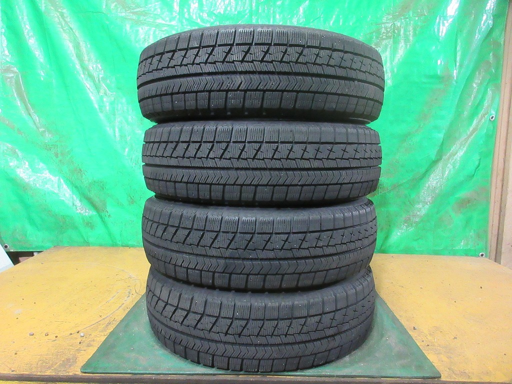 BRIDGESTONE VRX 155/65R14 4本 No.4161上 スタッドレス 冬タイヤ 70％残溝_画像1