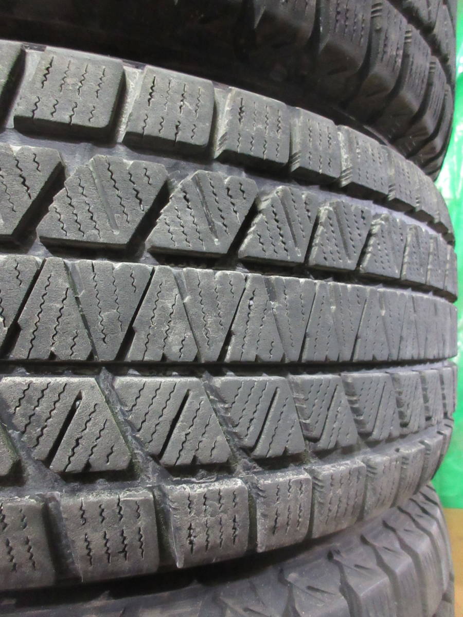 2021年製 ブリヂストン ブリザック BRIDGESTONE DM-V3 265/65R17 4本 No. 4322C スタッドレス スノータイヤ 冬用 雪 氷 冬タイヤ 70％残溝_画像6