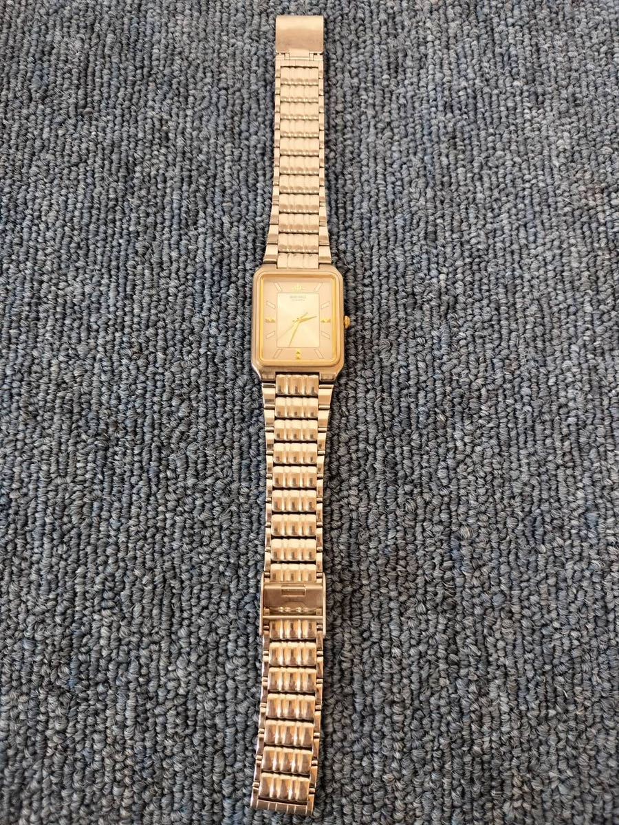 SEIKO セイコー V701-5K90 スクエア クォーツ/シルバー 角型 SEIKO セイコー V701-5K90 スクエア クォーツ/シルバー 角型