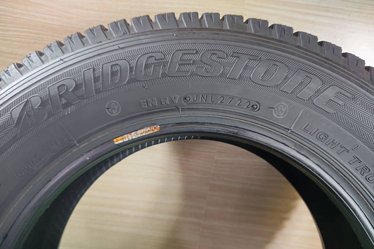 中古タイヤ　BRIDGESTONE BLIZZAK VL1 155/80R14 88/86N LT 2022年製造　ADバン　サクシード　プロボックススタッドレス バリ山 A79_画像6