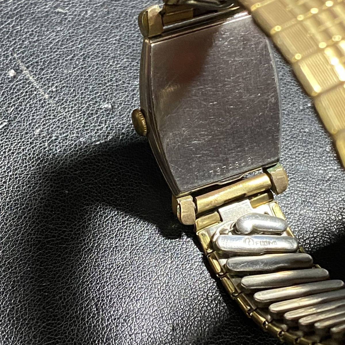 A-35 / WESTFIELD ウェストフィールド スモセコ　紳士メンズ男性手巻き腕時計　ゴールド金　ビンテージ_画像6