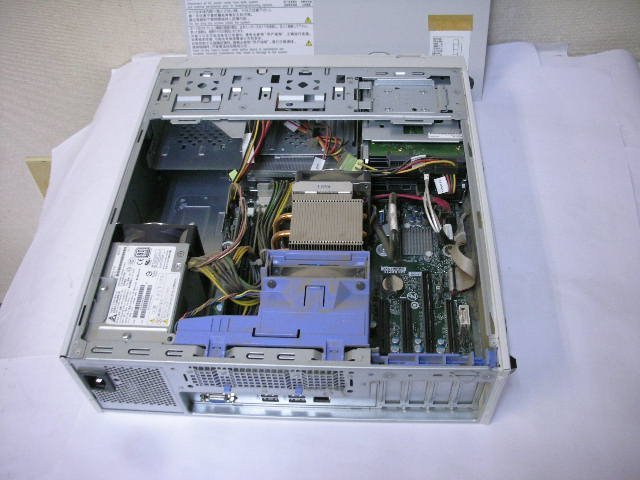 NEC Express 5800/T110i-S(N8100-2498Y)Xeon QuadCore E3 1220 V6 3GHz/16GB/SATA 1TB x 2_画像3