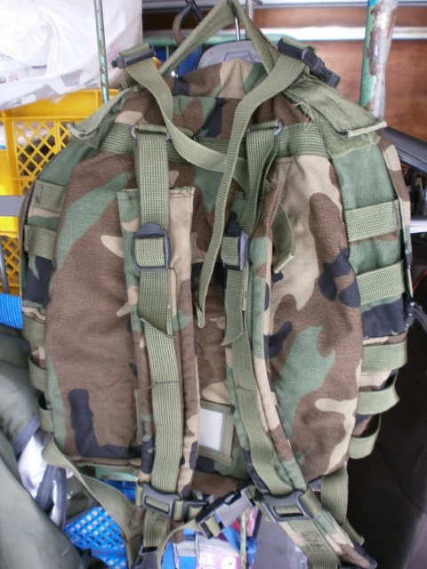 米軍放出 　MOLLE2 　ウッドランド迷彩　 アサルトパック 　パトロールパック_画像3