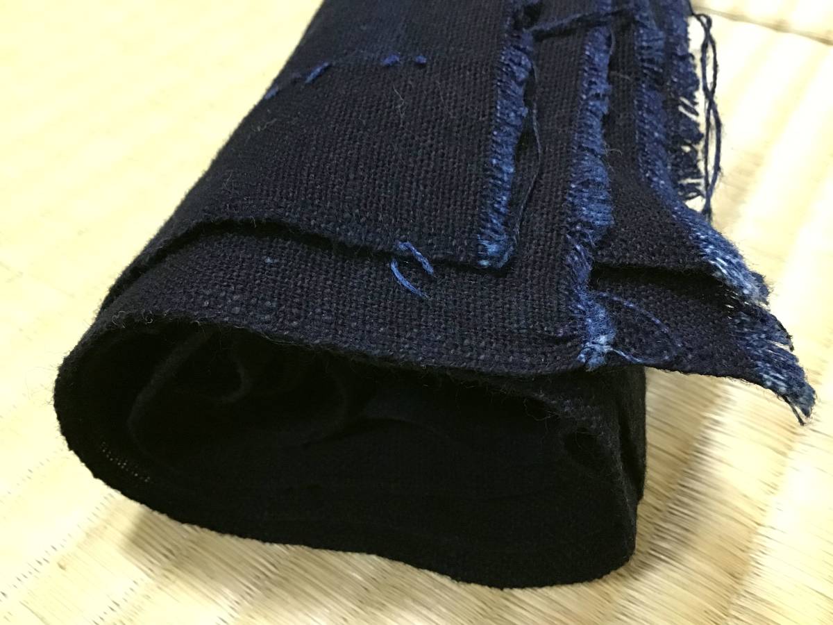 古布0981Ａ　手織り木綿　無地　藍染　２枚で170ｃｍ　パッチワーク　キルト　リメイク材料_画像2
