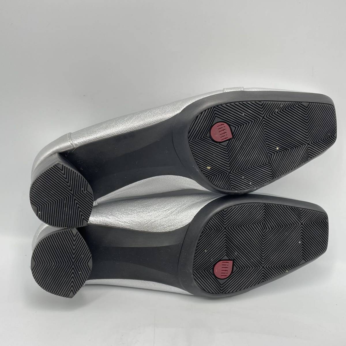 FITFIT フィットフィット ヒールパンプス 23.5cm ヒール約3.5cm スクエア ローヒール シルバー系 レディース 靴_画像6