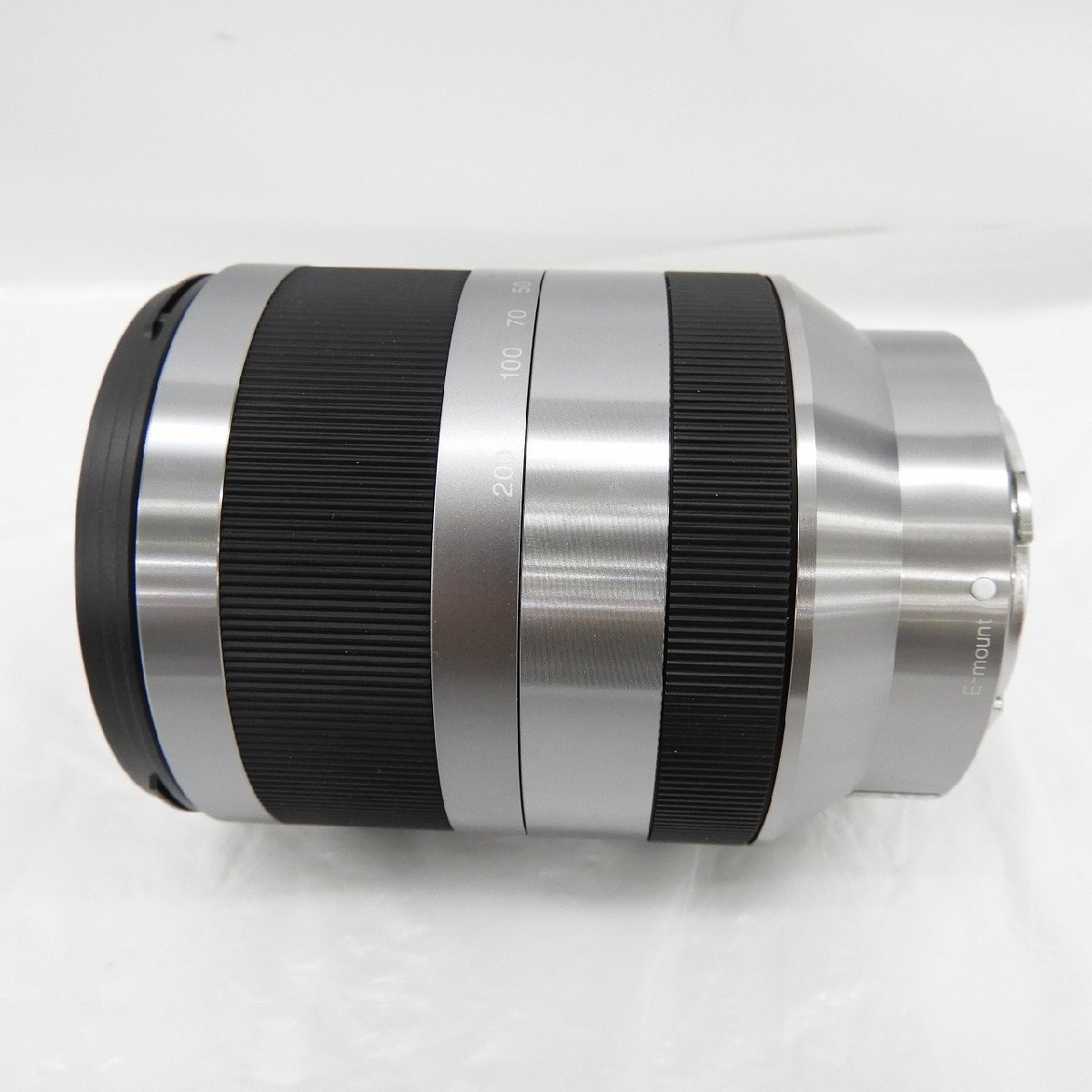 【中古品】SONY ソニー カメラレンズ ズームレンズ E-mount 18-200mm F3.5-6.3 OSS SEL18200 842125235 1106_画像4