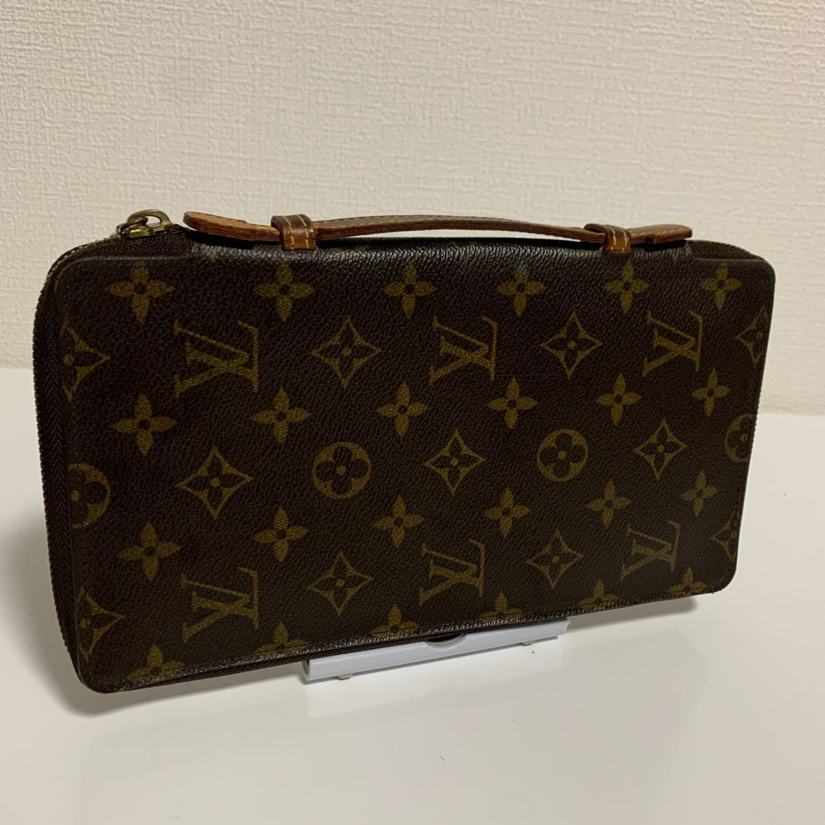 美品　LOUIS VUITTON ルイヴィトン モノグラム トラベルケース 長財布　セカンドバッグ　ブラウン_画像2