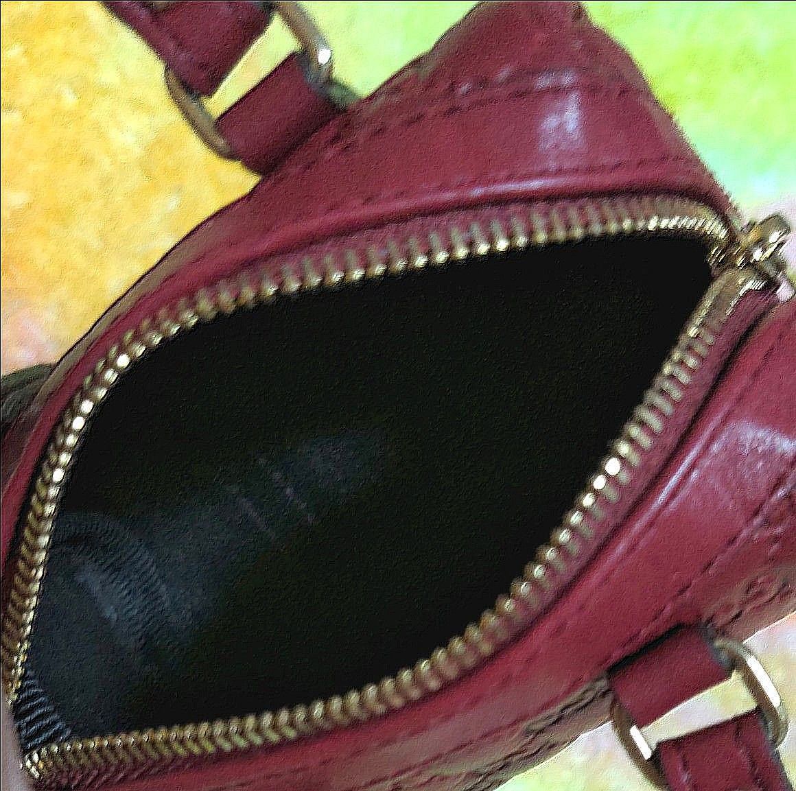 GUCCIグッチ バッグチャーム グッチシマ ラズベリー GUCCIグッチ バッグチャーム グッチシマ ラズベリー