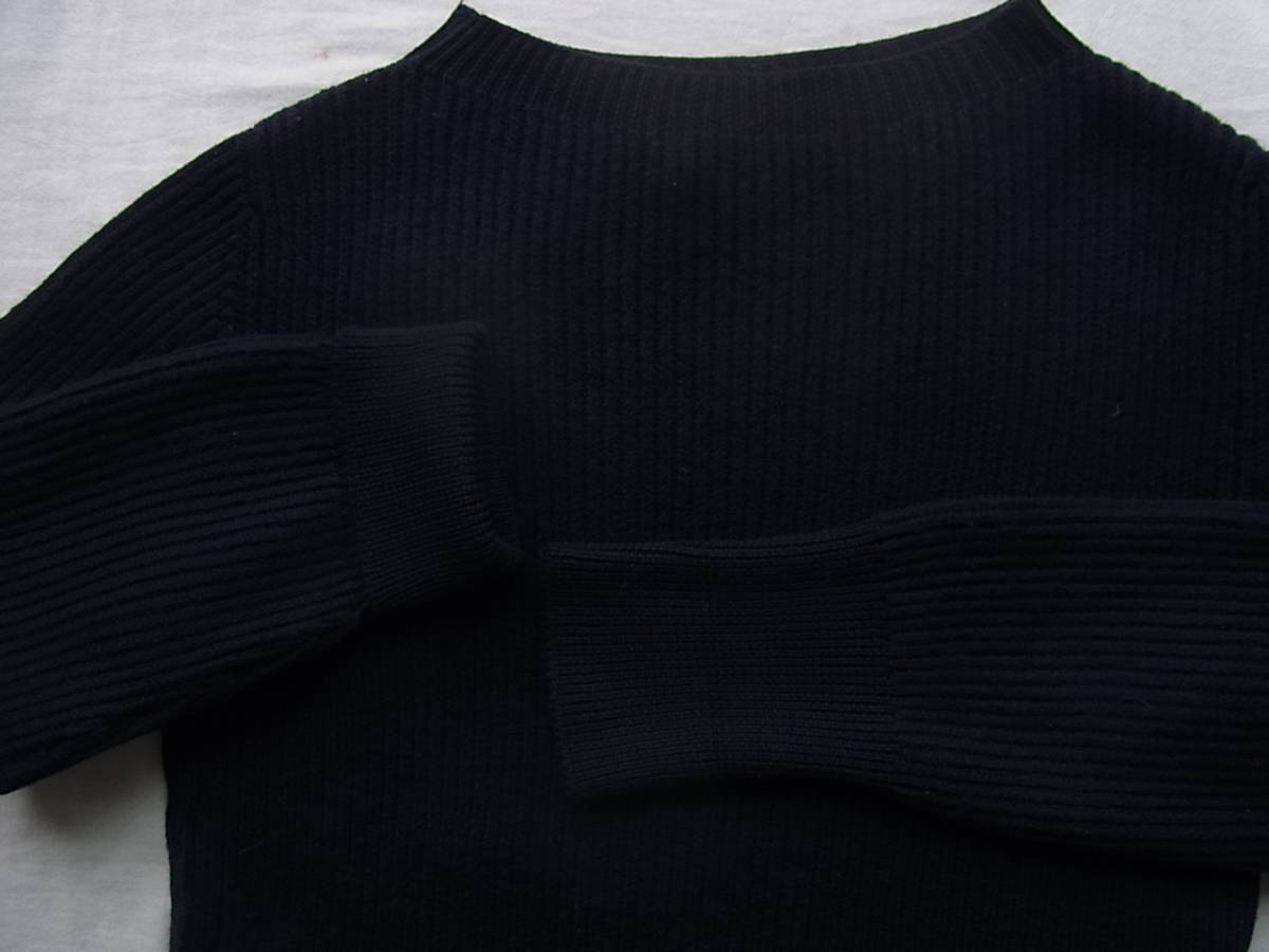 WILLIAM LOCKIE ウィリアム ロッキー　メリノウール100% 　畔編み変形ネックセーター　サイズ 40-102cm MADE IN SCOTLAND 　ネイビー_画像2