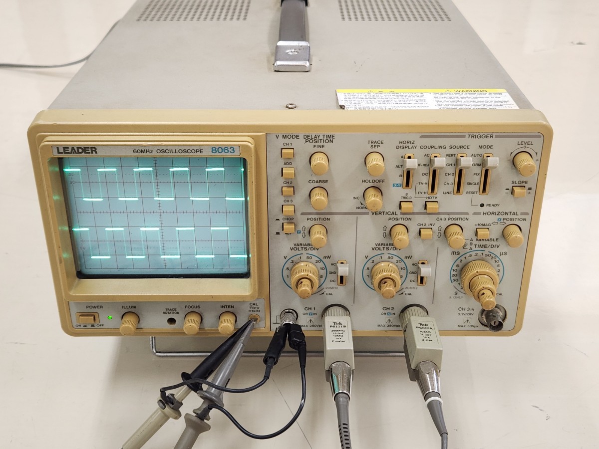 LEADER オシロスコープ 8063 60MHz / Tektronix プローブ P6111B LEADER オシロスコープ 8063 60MHz / Tektronix プローブ P6111B