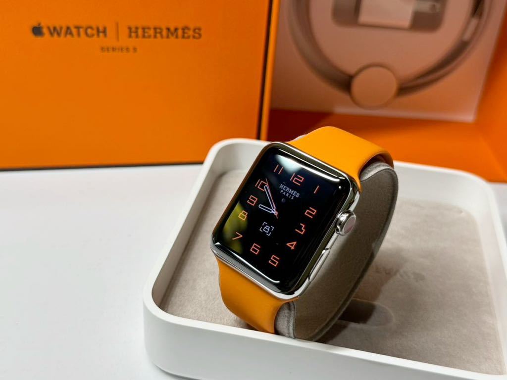 即決 美品 Apple watch HERMES Series3 42mm アップルウォッチ 即決 美品 Apple watch HERMES Series3 42mm アップルウォッチ