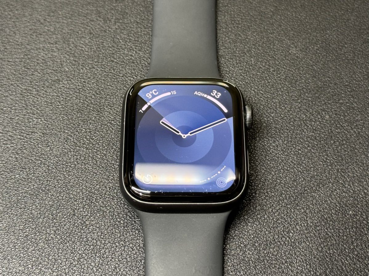 即決 オススメ Apple Watch SE 44mm スペースグレイアルミニウム