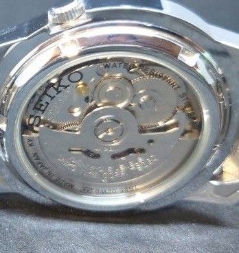 【洗浄済　美品】SEIKO セイコー 5 腕時計　デイト表示　裏スケルトン