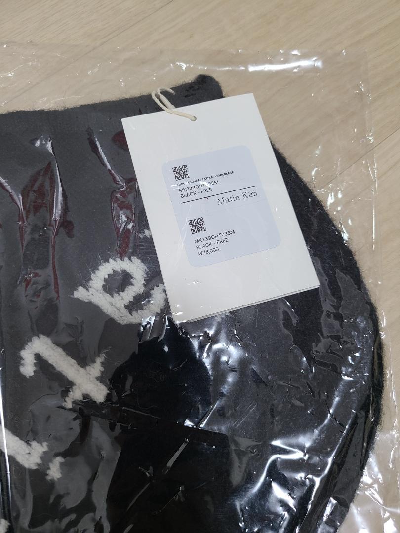 正規品 Matin Kim 韓国 マーティンキム ブラック 黒 ビーニー 正規品 Matin Kim 韓国 マーティンキム ブラック 黒 ビーニー