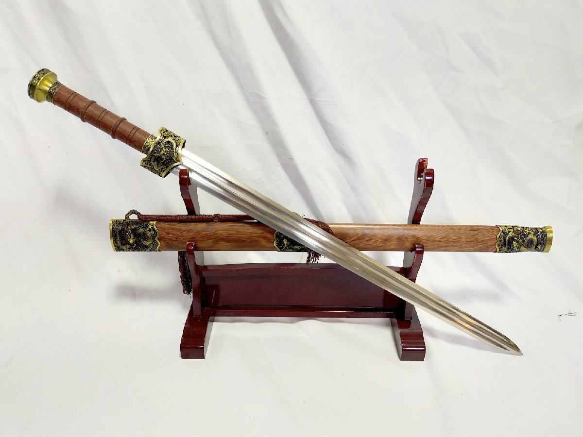 大特価 龍泉 高級八面漢剣 中国剣 模擬刀 武術太極拳仕様 軟質