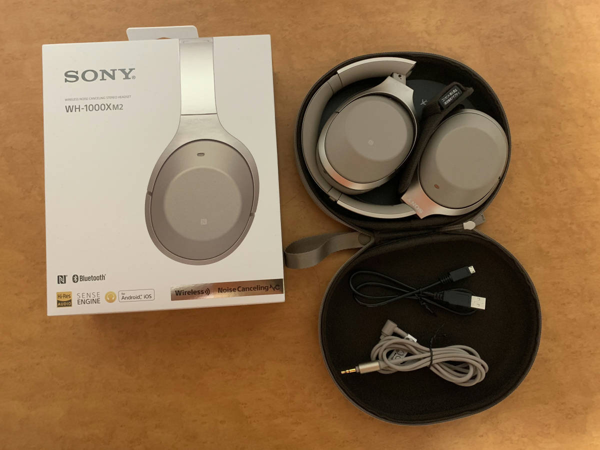 索尼SONY無線降噪耳機WH-1000XM2 N：藍牙/高分辨率香檳金 原文:ソニー SONY ワイヤレスノイズキャンセリングヘッドホン WH-1000XM2 N : Bluetooth/ハイレゾ シャンパンゴールド