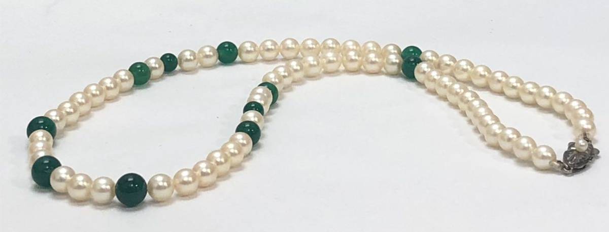 新しい アコヤ真珠＆緑ビーズ 5.5-6.0mm 44.5㎝ 18674014 アコヤ真珠