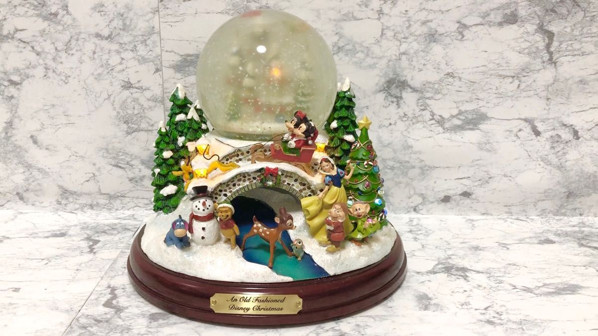 【廃盤品】激レア　海外限定　ディズニー　クリスマス　スノードーム　スノーグローブ Disney 希少　レア