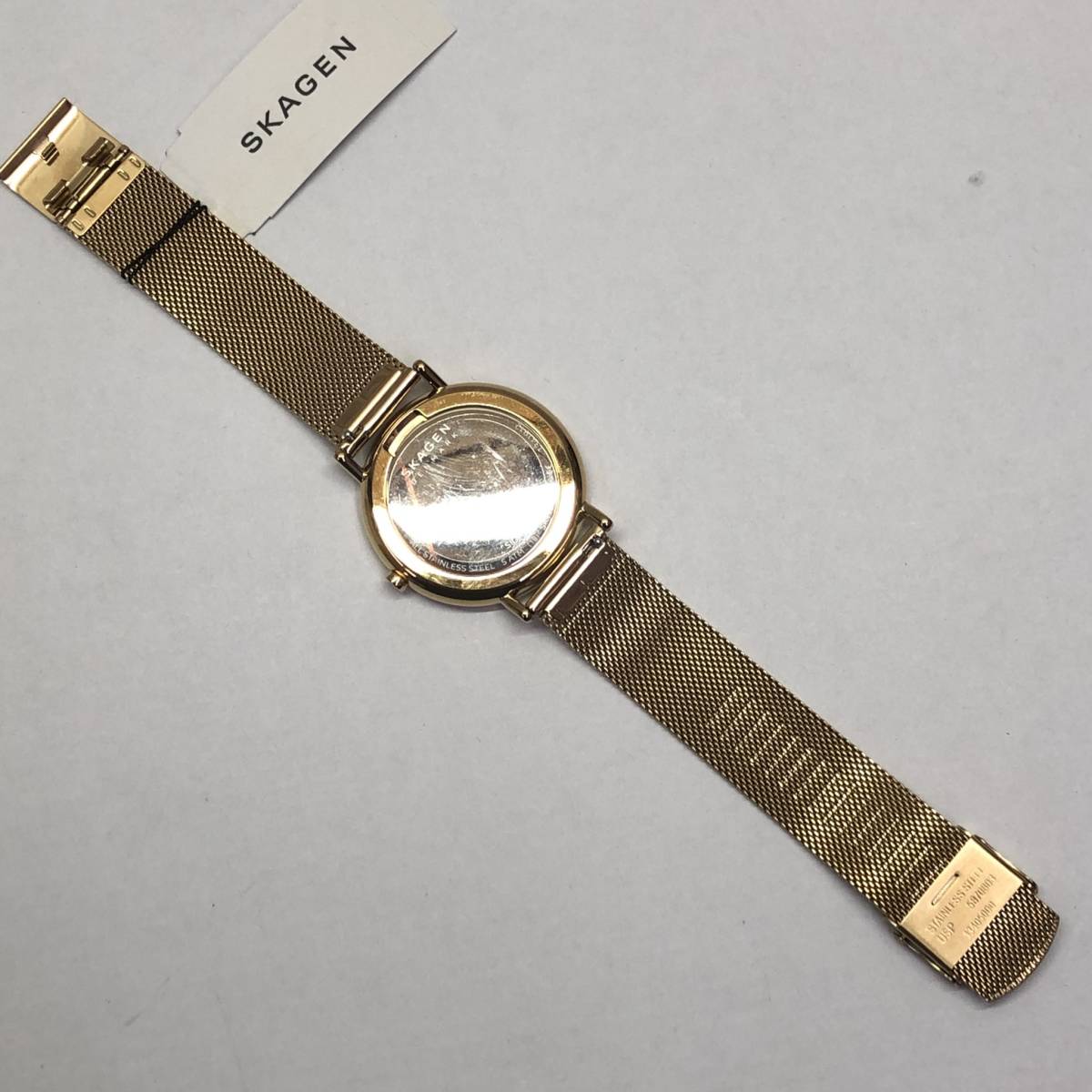 275-AR07)未使用 SKAGEN DENMARK SIGNATUR SKW2795 GOLD スカーゲン シグネチャー ゴールド ホワイト ステンレス アナログ クォーツ メタル_画像4