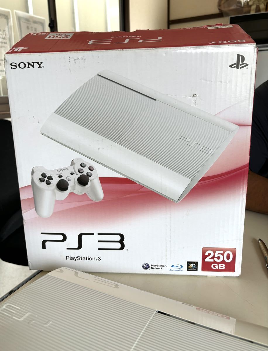 美品　SONY PlayStation3 プレイステーション3 250GB CECH-4000B専用箱、説明書付き、通電確認済み_画像1