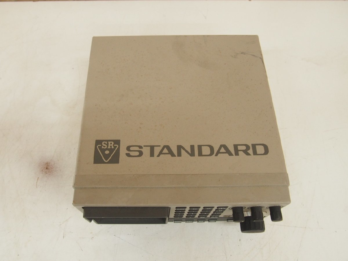 ☆【1H1027-20】 STANDARD スタンダード VHF/UHF ワイドバンドレシーバー 50MHz-905MHz AX700B 現状品_画像3