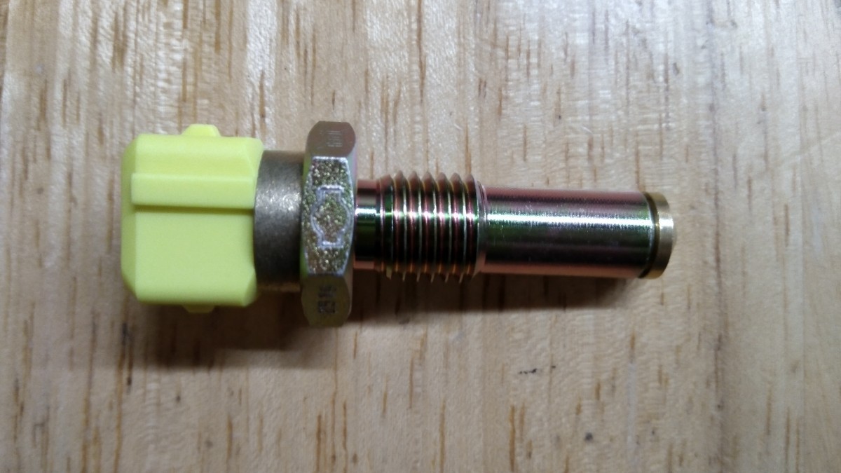 日産純正 ECU水温センサー 補修用コネクター 未使用新品_このセンサーの補修用コネクターです。
