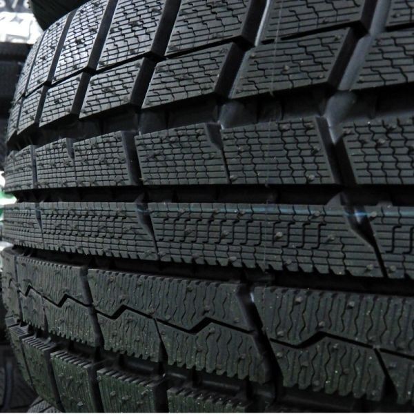 215/65R16 トーヨータイヤ ウィンタートランパスTX 2023年製 新品4本セット 即決価格◎送料無料 個人宅 ショップOK 国産スタッドレスタイヤ_画像はイメージです。