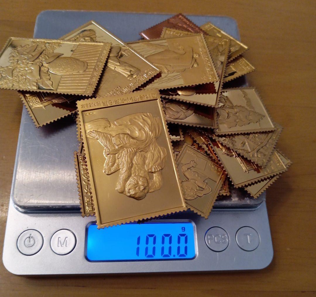 【... золото  ... медь  оборотная сторона ...】 общий вес 100g  Сёва 58 год   Япония  марка   особый  ...  марка     планка 　 медаль 　... шт.   значок  промышленность  　