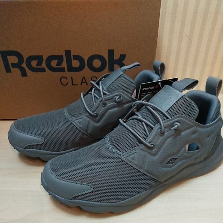 reebok furylite om